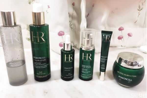 用收敛水还要用爽肤水吗？收敛水和化妆水的使用顺序