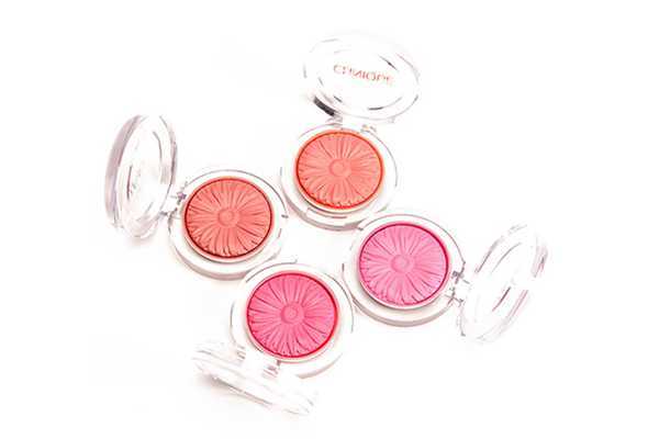 黄皮适合什么颜色的腮红 黄皮适合什么颜色的腮红