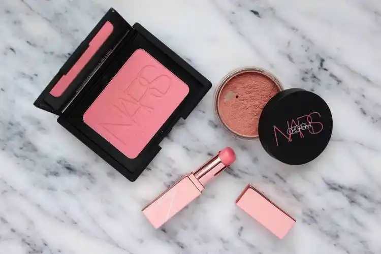 优质蜜粉和劣质蜜粉的区别 优质蜜粉和劣质蜜粉的区别