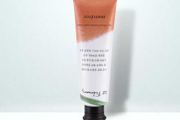 夏天用什么护手霜 夏天用什么护手霜