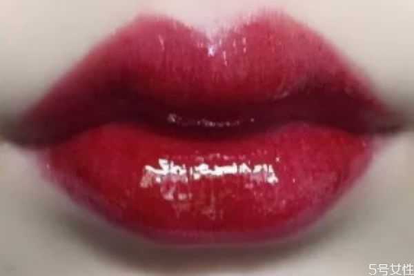阿玛尼唇釉哪个色最火
