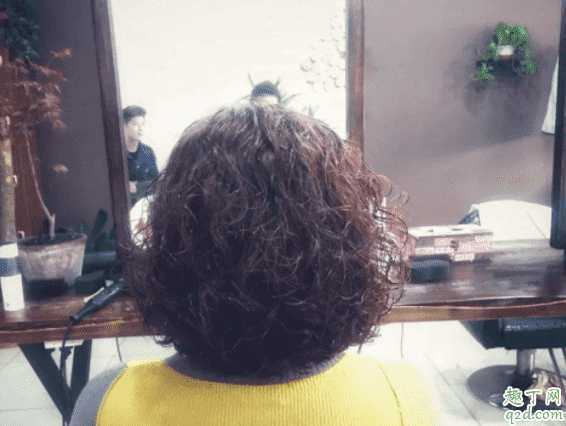 头发烫坏了能恢复原状吗？头发烫过之后干枯毛躁怎么办