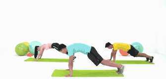 瘦大腿和臀部最快瘦下来的动作