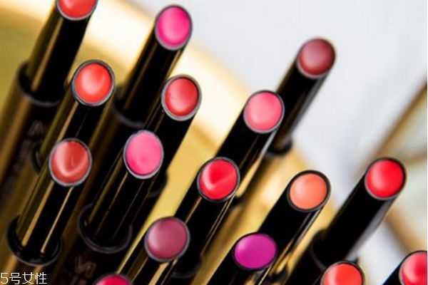 得鲜口红真假对比方法