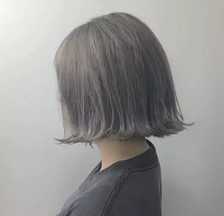 适合60岁女人的发型 适合60岁女人的发型