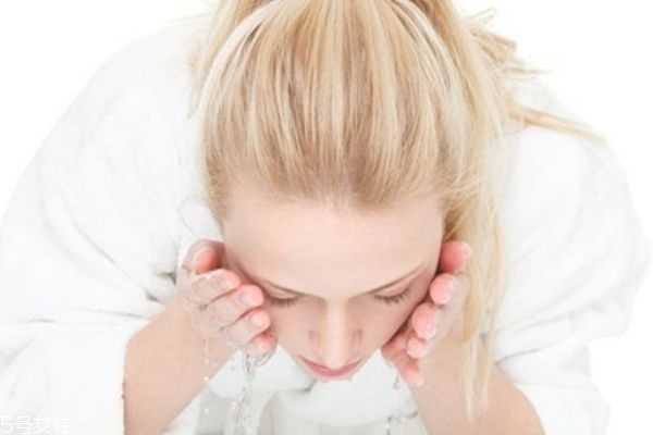 睡眠面膜要洗吗 睡眠面膜要洗吗