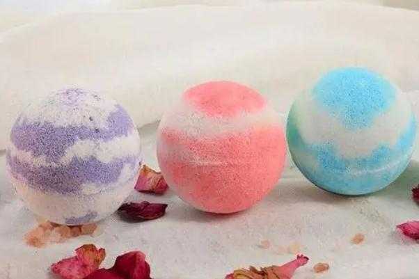 泡澡球对身体有害吗?泡澡球什么时候放? 泡澡球对身体有害吗?泡澡球什么时候放?