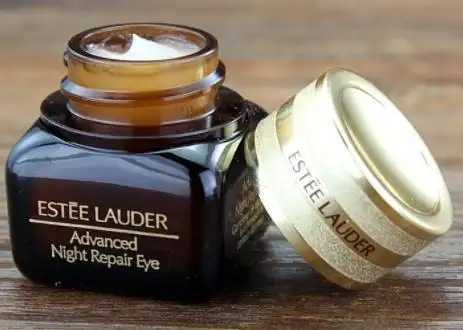 早上用眼霜和晚上用眼霜区别