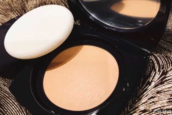 希芸慕斯粉饼怎么使用