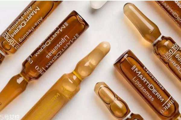 长痘痘能用安瓶吗 长痘痘能用安瓶吗