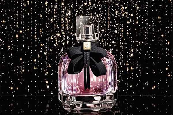 喷的香水味道可以保持多久?喷在什么地方好 喷的香水味道可以保持多久?喷在什么地方好