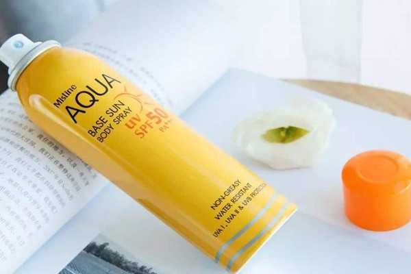 防晒喷雾是否需要卸妆 防晒喷雾能用洗面奶卸吗