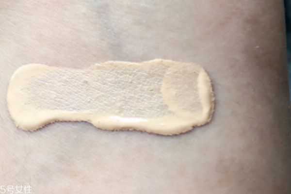 莱珀妮粉底液使用方法 莱珀妮粉底液使用方法