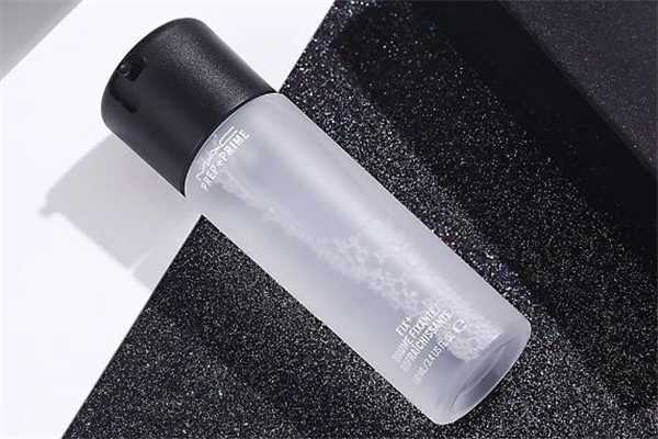 定妆喷雾放在车里会不会爆炸 定妆喷雾放在车里会不会爆炸