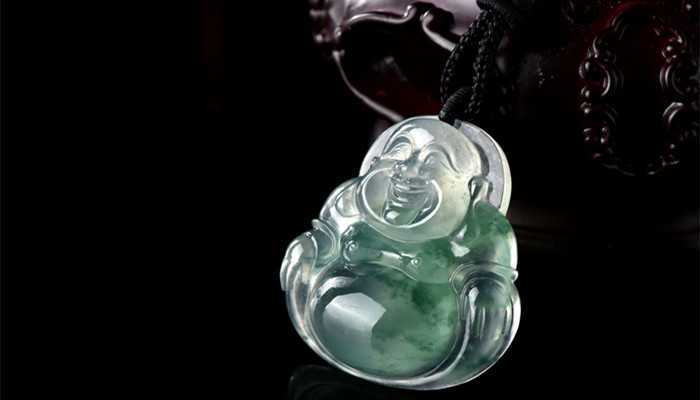 春彩翡翠属于什么级别 春彩翡翠属于什么级别