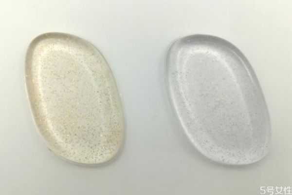 硅胶粉扑发黄了还能不能用?硅胶粉扑的缺点 硅胶粉扑发黄了还能不能用?硅胶粉扑的缺点