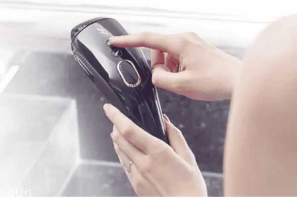 慕金脱毛仪好用吗