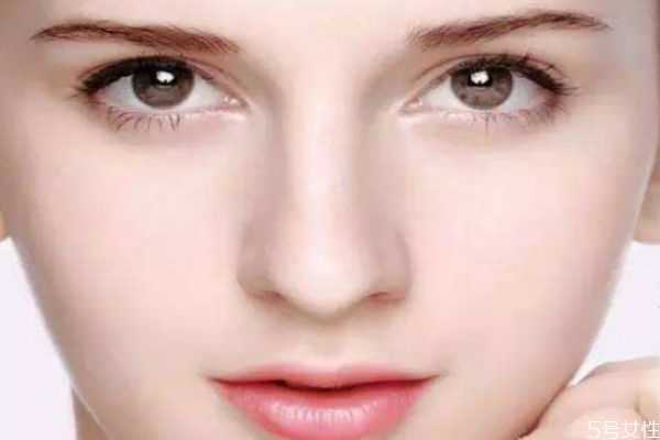 bb霜真的有护肤作用么?底妆有什么用 bb霜真的有护肤作用么?底妆有什么用