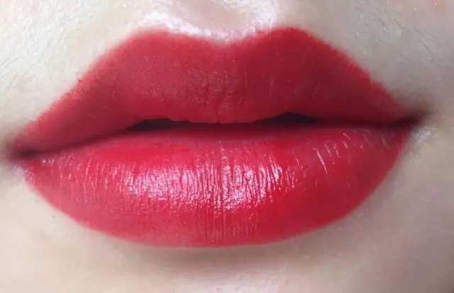 蔷薇红口红适合什么肤色 蔷薇红口红适合什么肤色