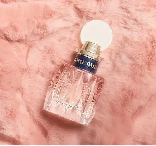 女生最值得入手的香水 这9款绝对是女生一闻就想要的香水