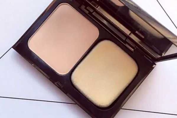 粉饼的正确使用方法是什么?粉饼的用法及步骤 粉饼的正确使用方法是什么?粉饼的用法及步骤