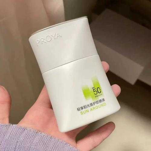 适合干性皮肤的防晒霜 适合干性皮肤的防晒霜