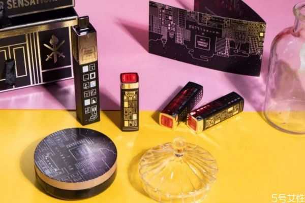 口红的颜色应该怎么选择？选择口红颜色的方法有什么