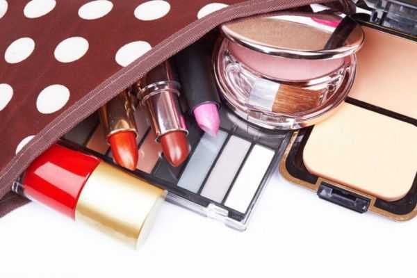 夏季化妆的注意事项 夏季化妆的注意事项