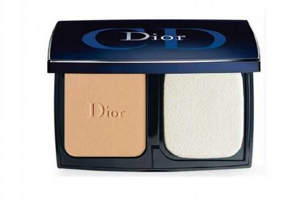 粉饼在化妆哪一步骤用?用了粉饼还要用散粉吗 粉饼在化妆哪一步骤用?用了粉饼还要用散粉吗