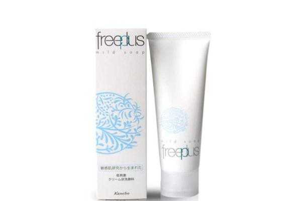 用洗面奶洗完脸后发红刺痛怎么回事?用洗面奶后脸干燥紧绷起皮怎么办 用洗面奶洗完脸后发红刺痛怎么回事?用洗面奶后脸干燥紧绷起皮怎么办