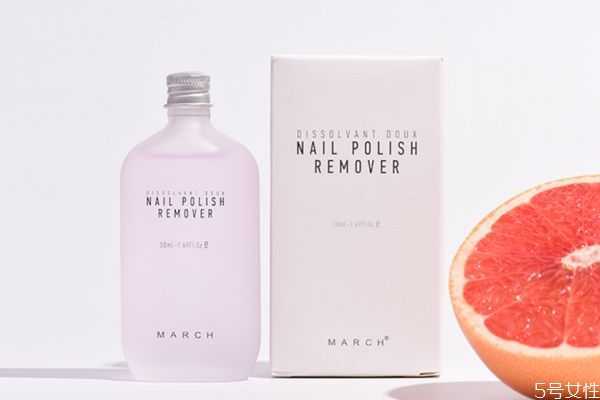 洗甲水的作用是什么?洗甲水和卸甲水的区别 洗甲水的作用是什么?洗甲水和卸甲水的区别