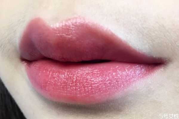 口红用过一次怎样恢复？口红软了怎么办