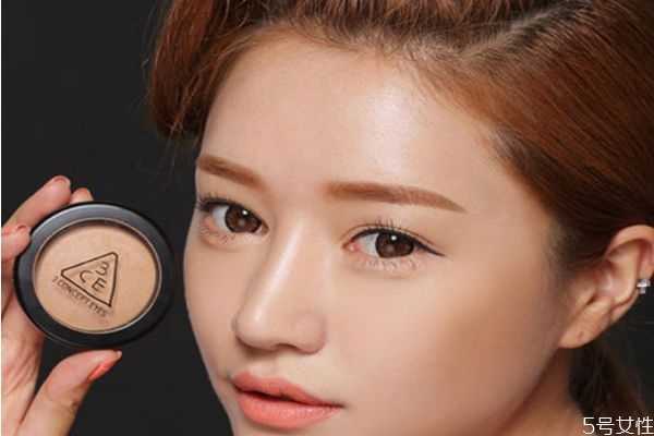 眼影当鼻影好吗?鼻影可以用眼影代替吗 眼影当鼻影好吗?鼻影可以用眼影代替吗