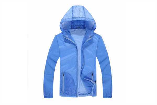 防晒衣要洗了再穿吗?防晒衣用什么洗好 防晒衣要洗了再穿吗?防晒衣用什么洗好