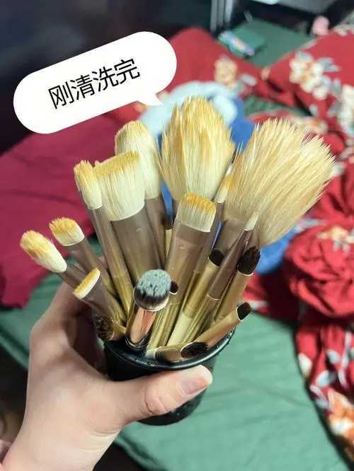 化妆刷用了一次之后怎么处理