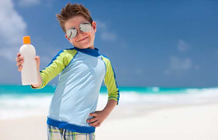 脸上用防晒霜好还是防晒喷雾好？脸上用防晒霜过敏了怎么办