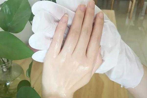 手膜会让手变白吗?手膜会伤皮肤吗 手膜会让手变白吗?手膜会伤皮肤吗