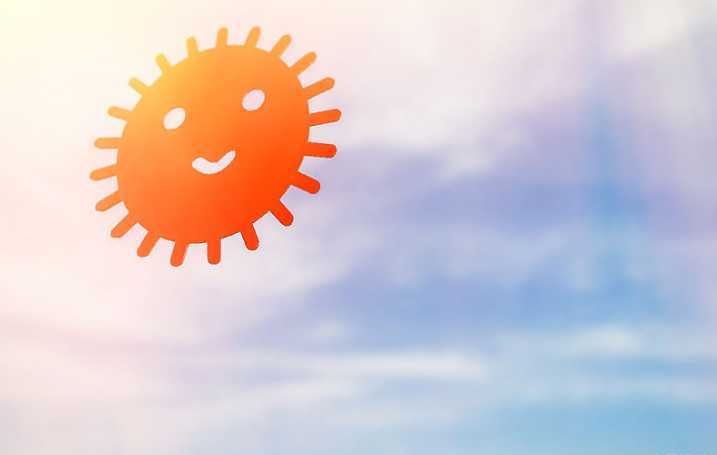 防晒喷雾要用手抹匀吗？防晒喷雾要用卸妆水卸吗