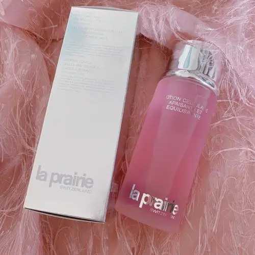 莱珀妮蓝水好还是粉水