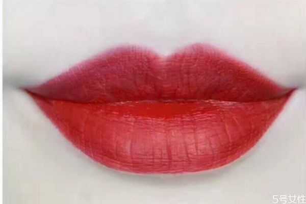 如何使用唇线笔?唇线笔可以用什么代替 如何使用唇线笔?唇线笔可以用什么代替