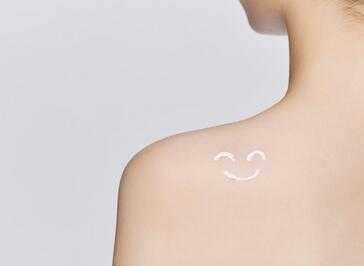 身体乳可以美白吗? 身体乳可以美白吗?