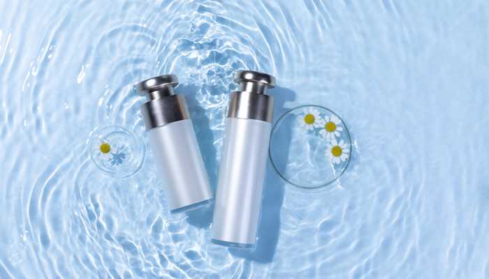 面霜跟乳液有啥区别 面霜跟乳液有啥区别