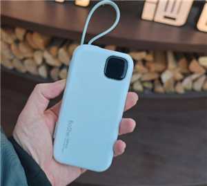 高铁上可以带充电宝吗 高铁上充电宝允许带多大毫安的 高铁上可以带充电宝吗 高铁上充电宝允许带多大毫安的