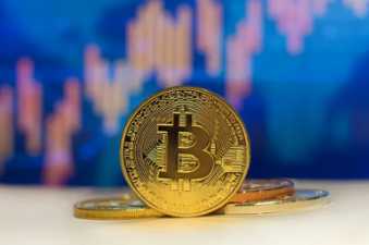 怎么玩币才会赚钱 买什么币比较稳定可以赚钱