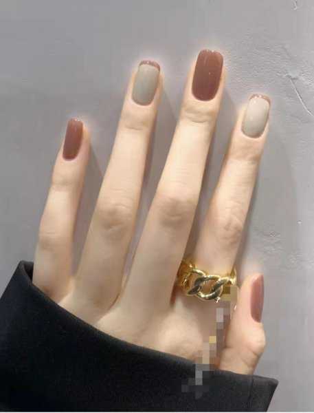 2022年流行的美甲图片