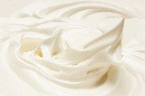 蛋清里有点蛋黄能打发吗