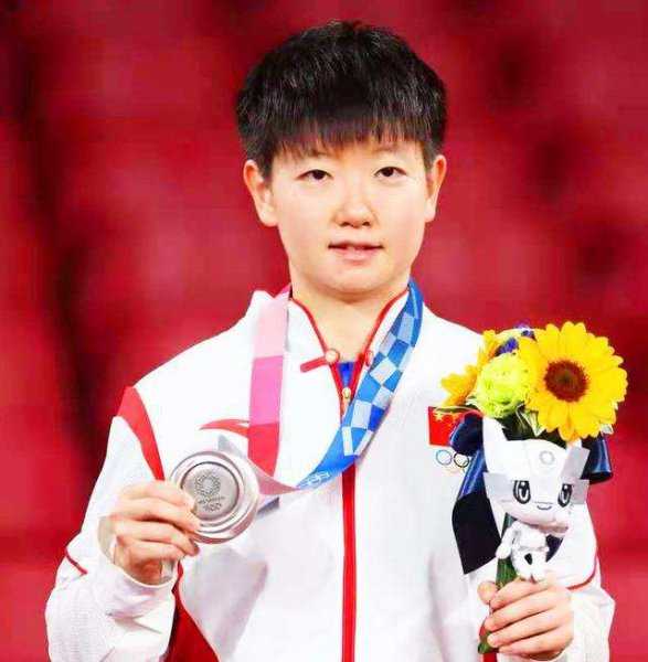 孙颖莎个人资料简介