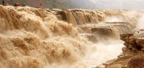 黄河源头起源于什么地方