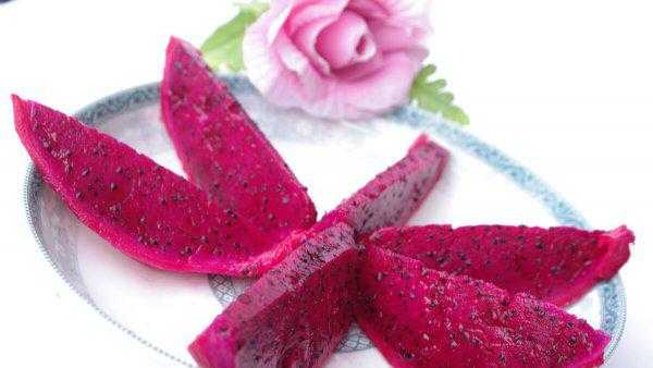 火龙果弄到白色衣服上怎么清洗