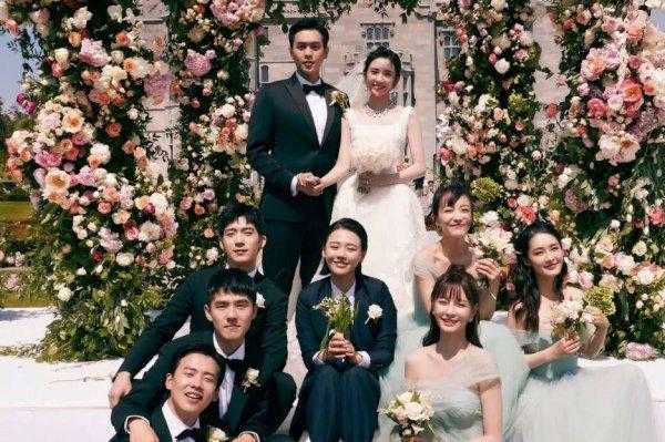 张若昀母亲是否远嫁国外了